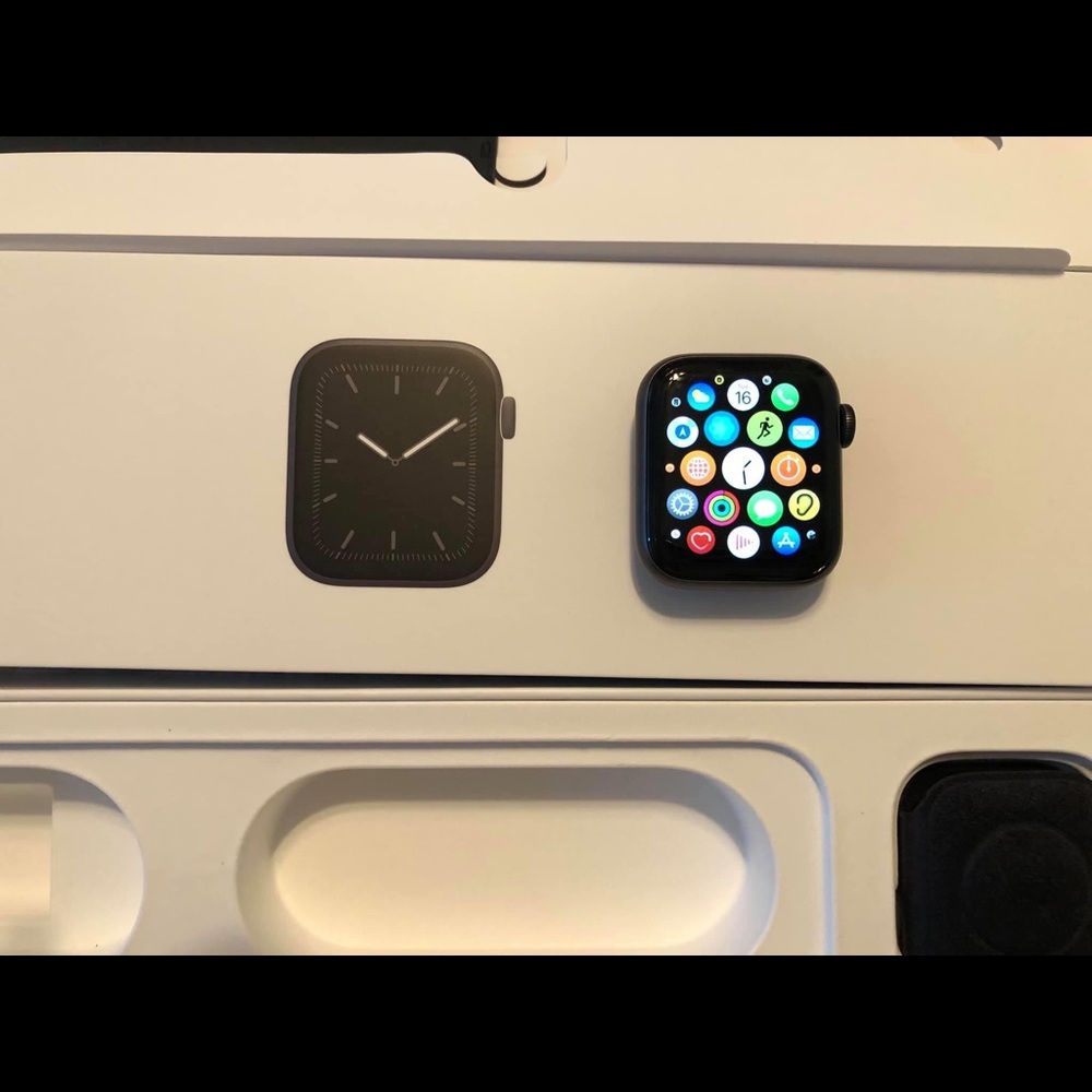 Apple Watch 5 series